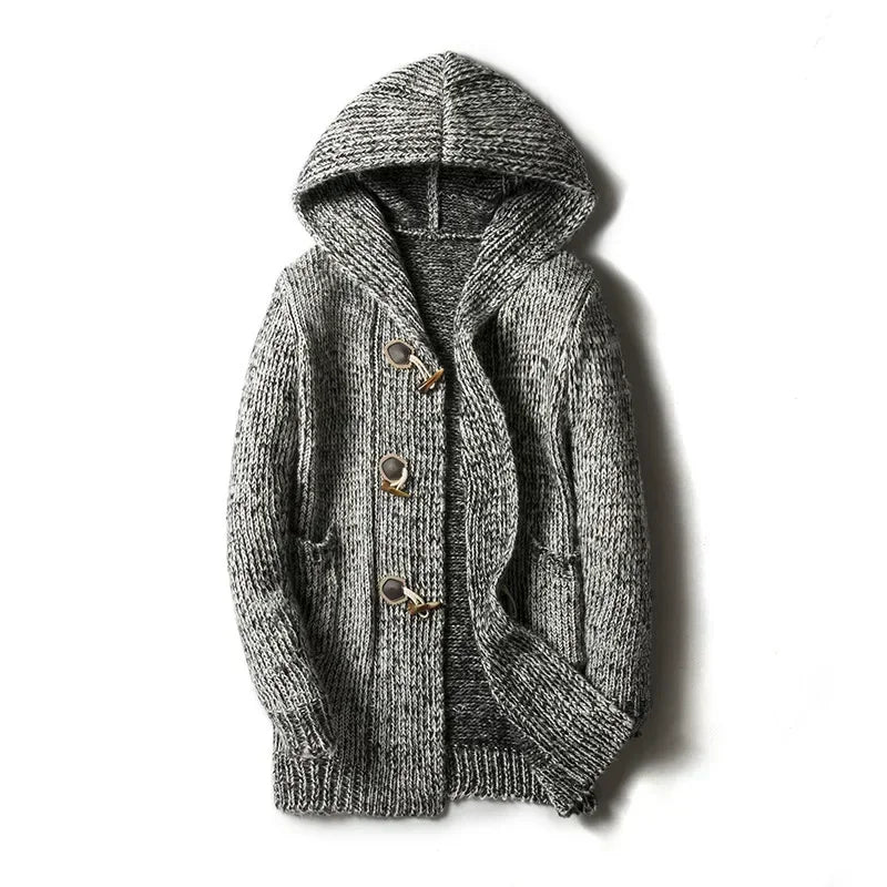 Krohn-e | Grob gestrickte Jacke mit Kapuze für Herren