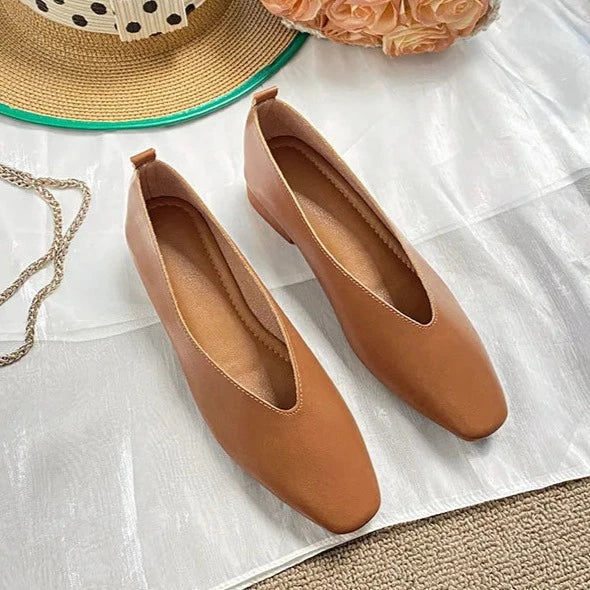 Estelle: Retro-Schuhe mit quadratischer Spitze