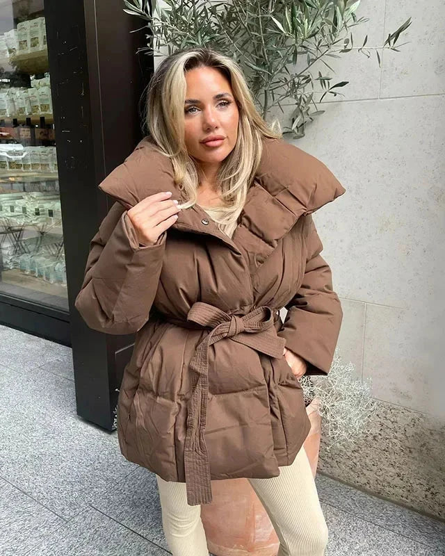 Krohn-e | jack mit Gürtel für Damen - warmer brauner Jacke mit oversized Kragen