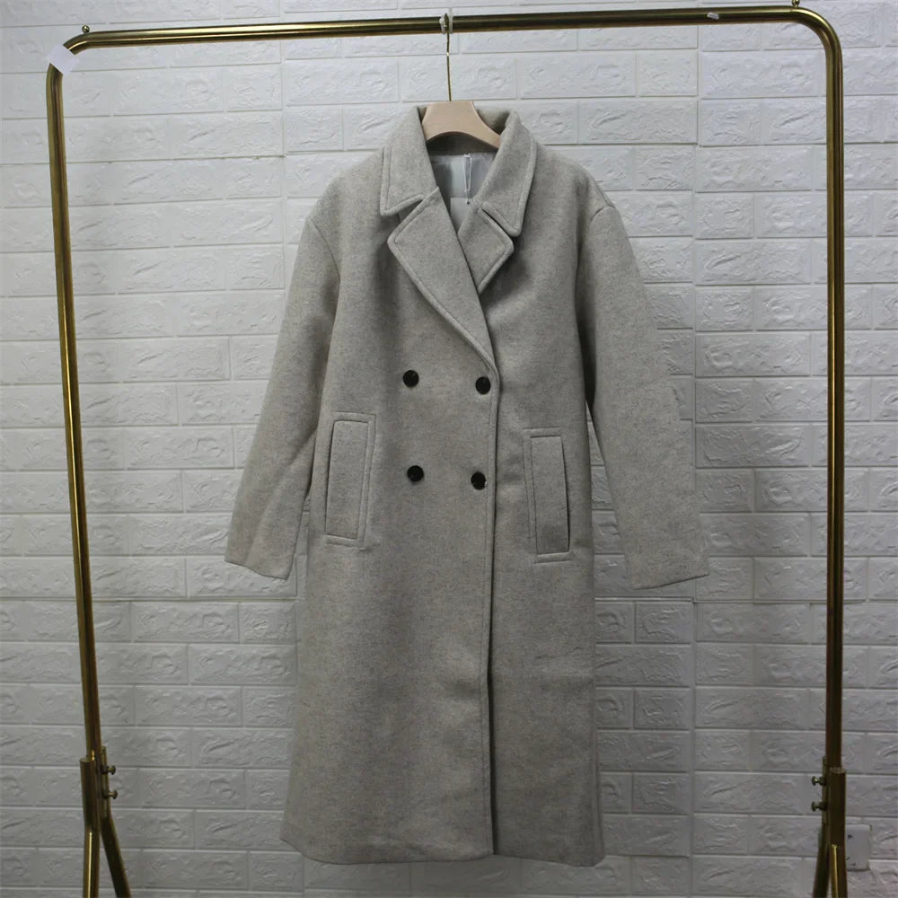 Langen, eleganten Damen-Wintermantel von Wileen
