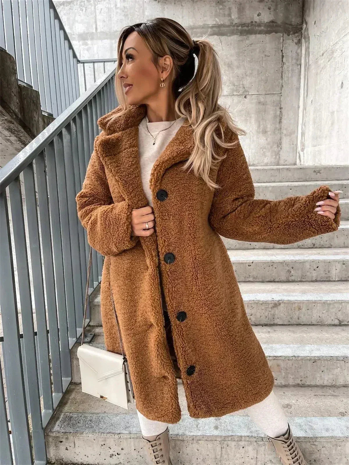 Krohn-e | Damen-Strickjacke, lang & modisch