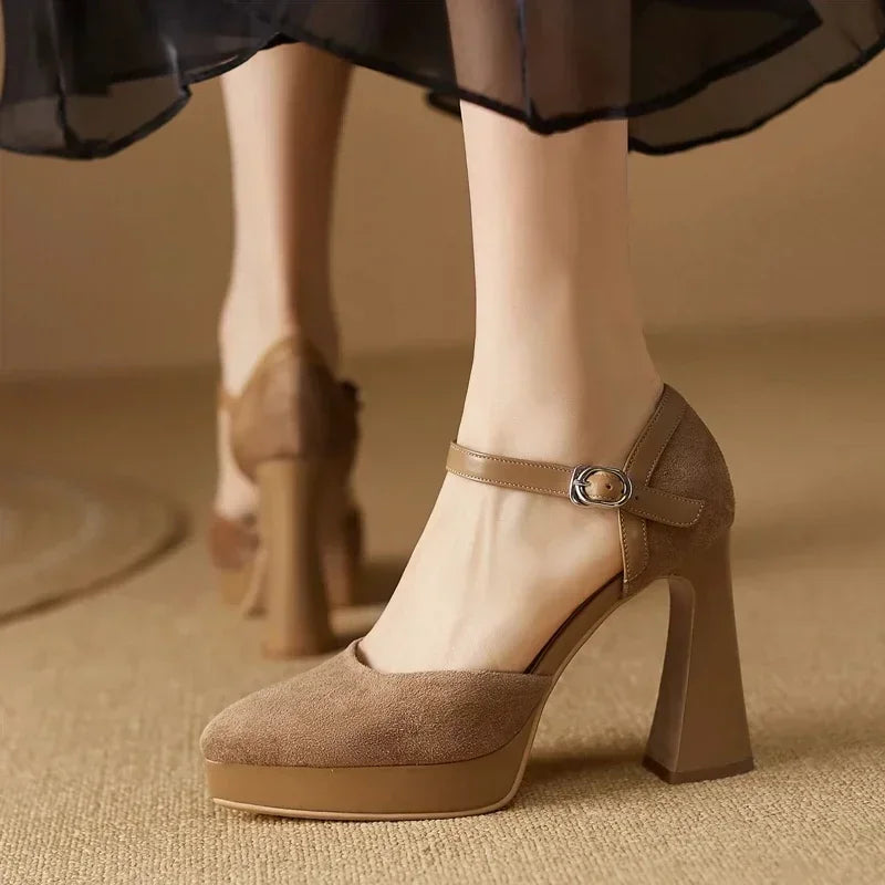 KROHN-E Damen Plateau Pumps Blockabsatz Knöchelriemen Textil Schwarz