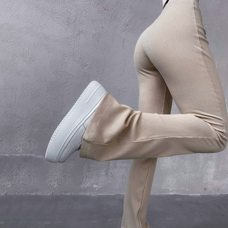 Krohn-e | Weiche Damenhose mit Elegant Taillierter Silhouette