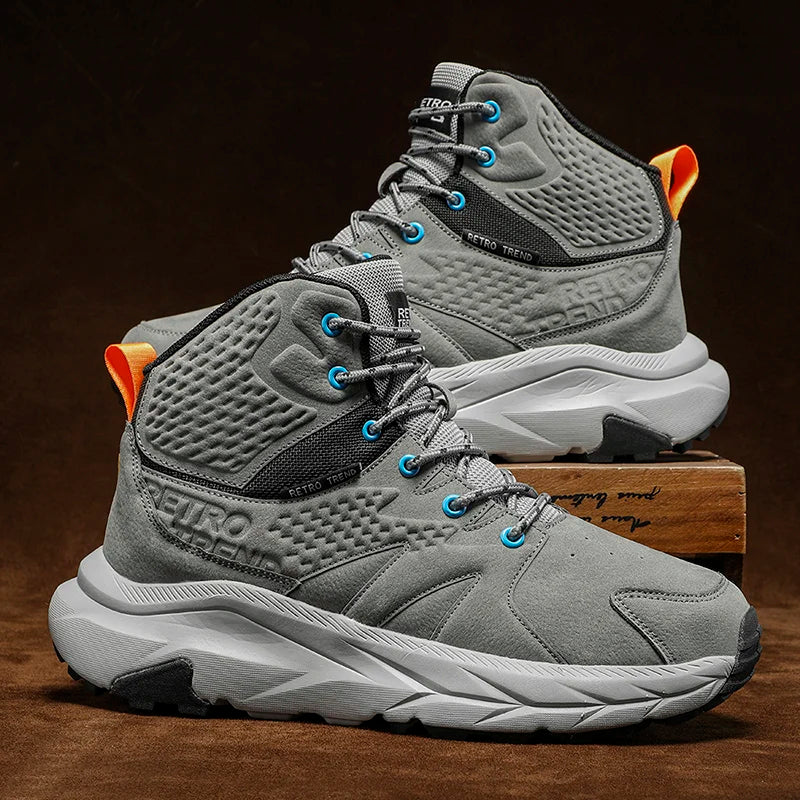 Moderne Trekkingschuhe für Herren von Hux