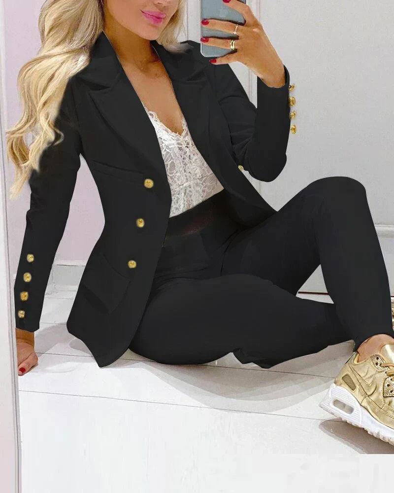 Trendiger Damen-Zweiteiler von Avelena: Blazer und Hose im lässigen Design
