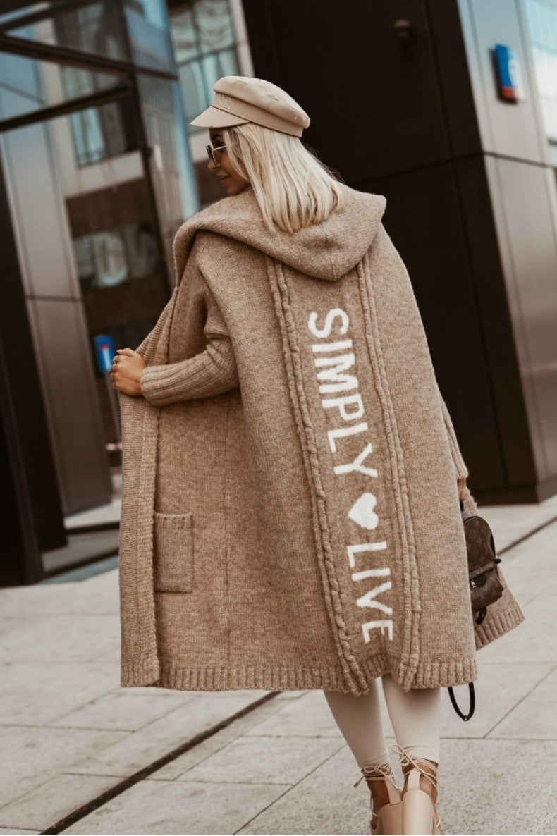 Krohn-e | Langer cardigan mit Kapuze für Damen