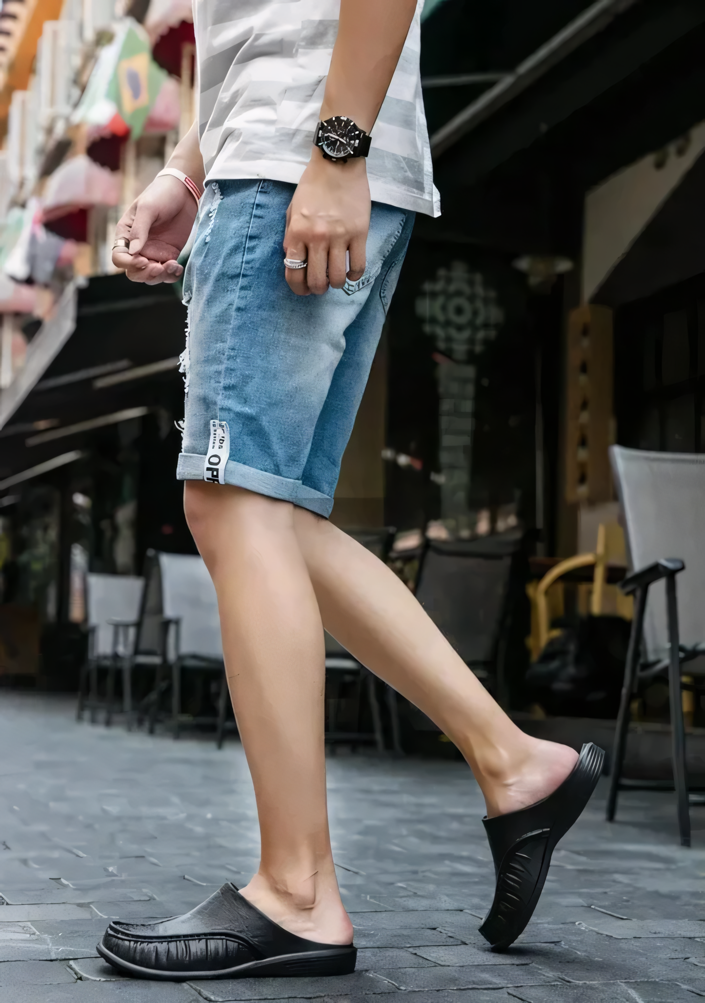 Bequeme und warme Herrenhausschuhe im modernen Design