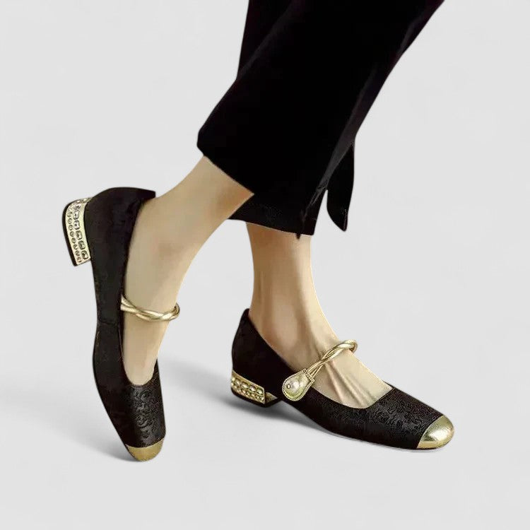 Elena | Damen Mary Jane Pumps mit Niedriger Absatz und Golddetails