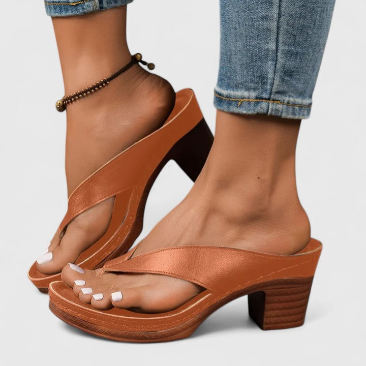 KROHN-E Damen Block-Heel Zehentrenner mit Plateau-Sohle Schwarz