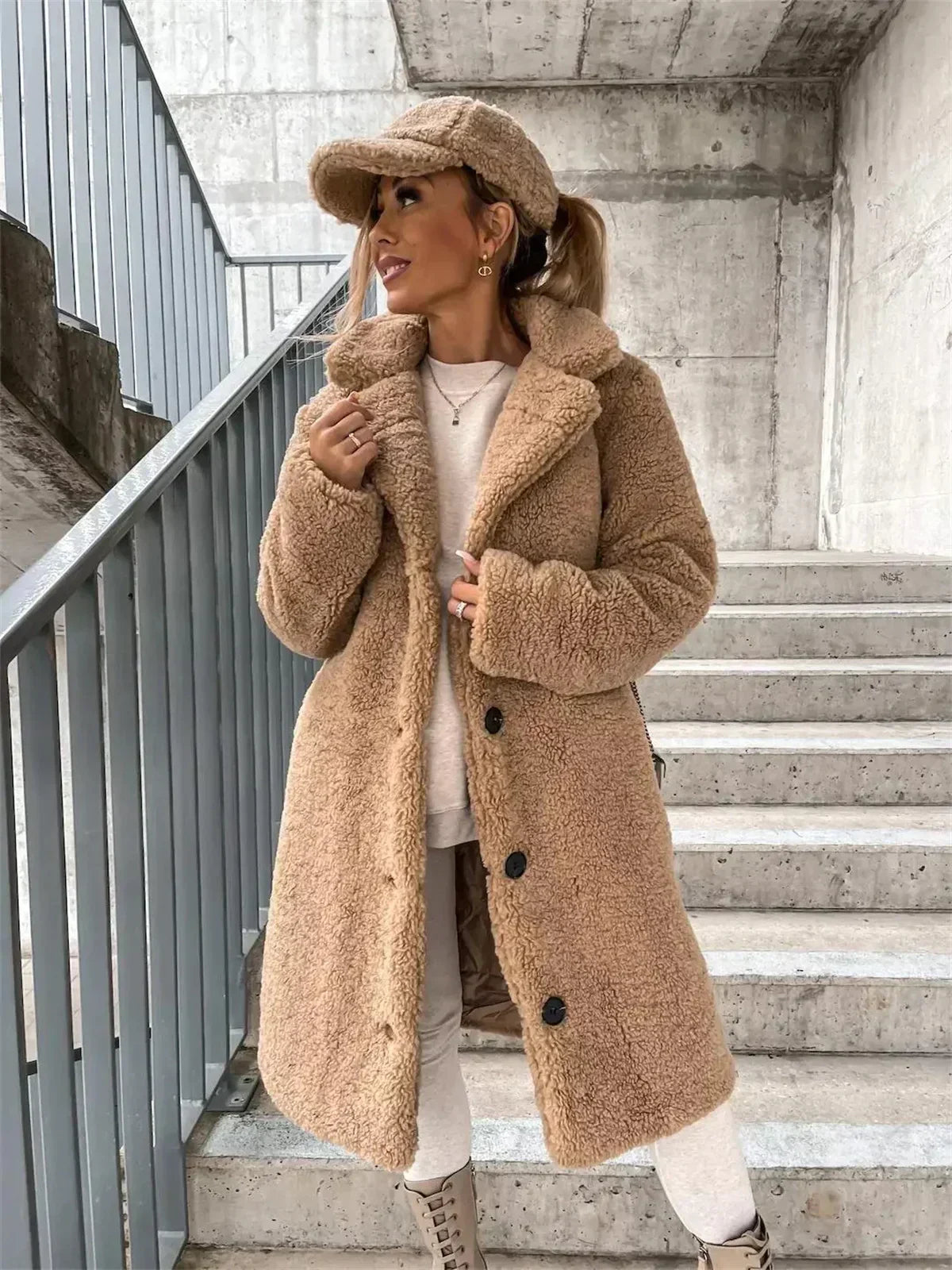 Krohn-e | Damen-Strickjacke, lang & modisch
