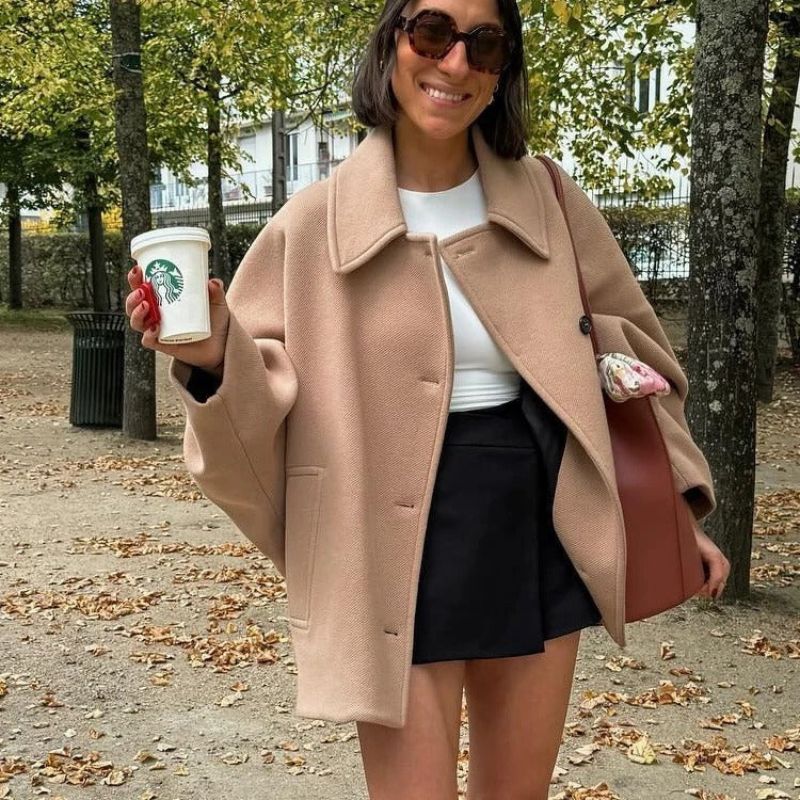 Modische Übergrößenjacke im Ska-Stil