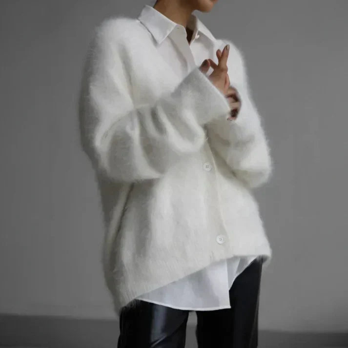 Krohn-e | Übergröße Flauschiger Damen Cardigan mit Knöpfen