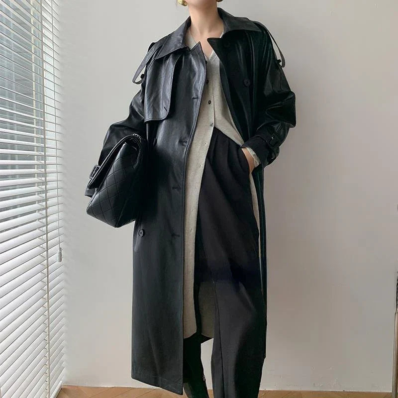 Krohn-e | Langer Trenchcoat für Frauen Lederlook Stilvoll und Modern
