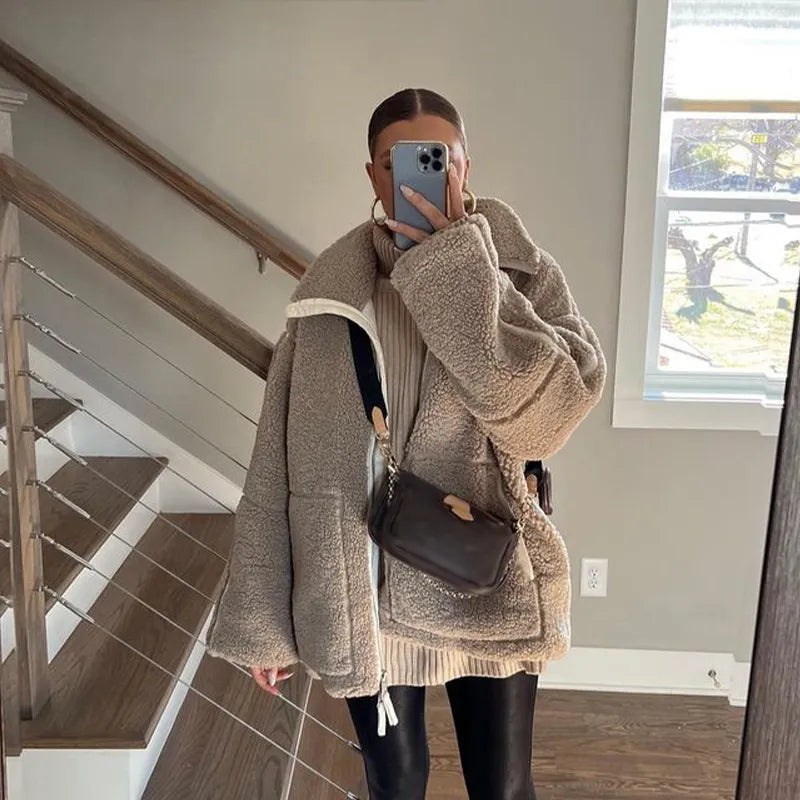 Krohn-e | Oversized Sherpa-Jacke - Weich und Warm - Reißverschluss und Hoher Kragen - Trendiges Design