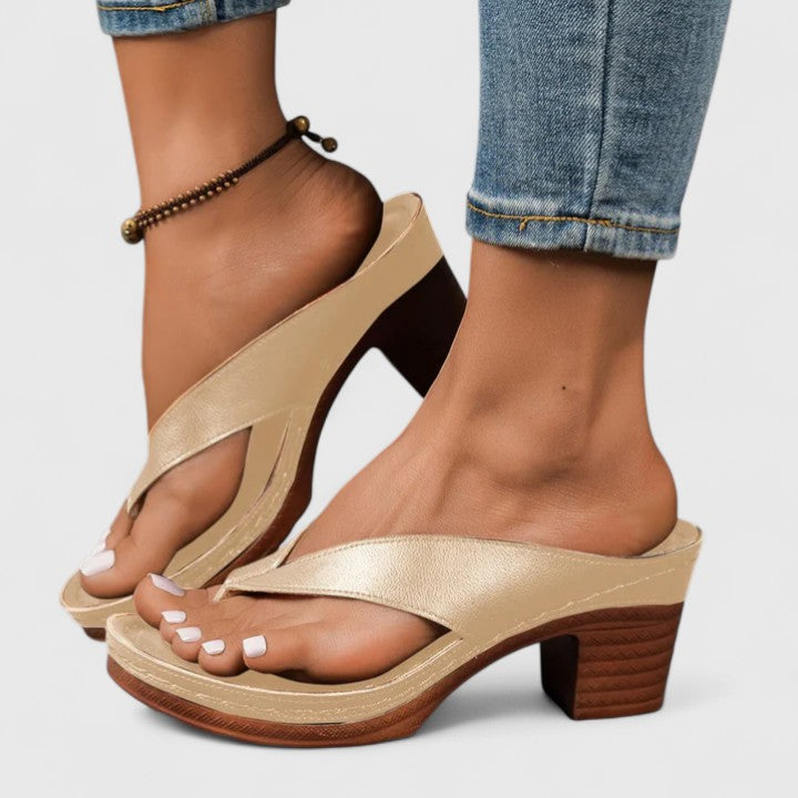 KROHN-E Damen Block-Heel Zehentrenner mit Plateau-Sohle Schwarz
