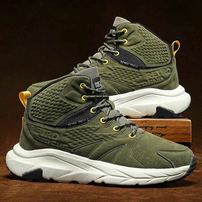 Moderne Trekkingschuhe für Herren von Hux