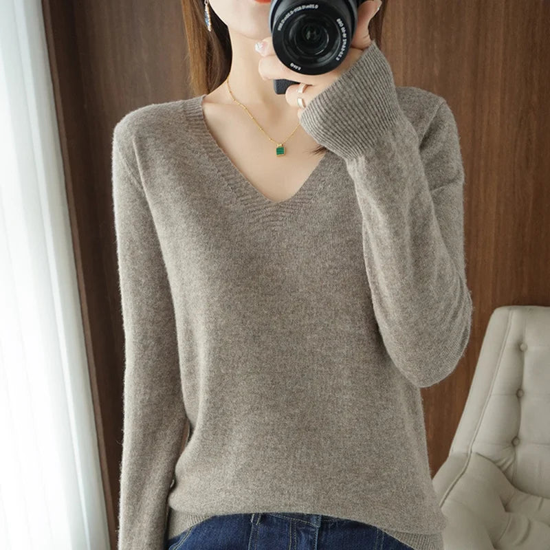 Krohn-e | Pullover - Bequemer V-Ausschnitt Pullover