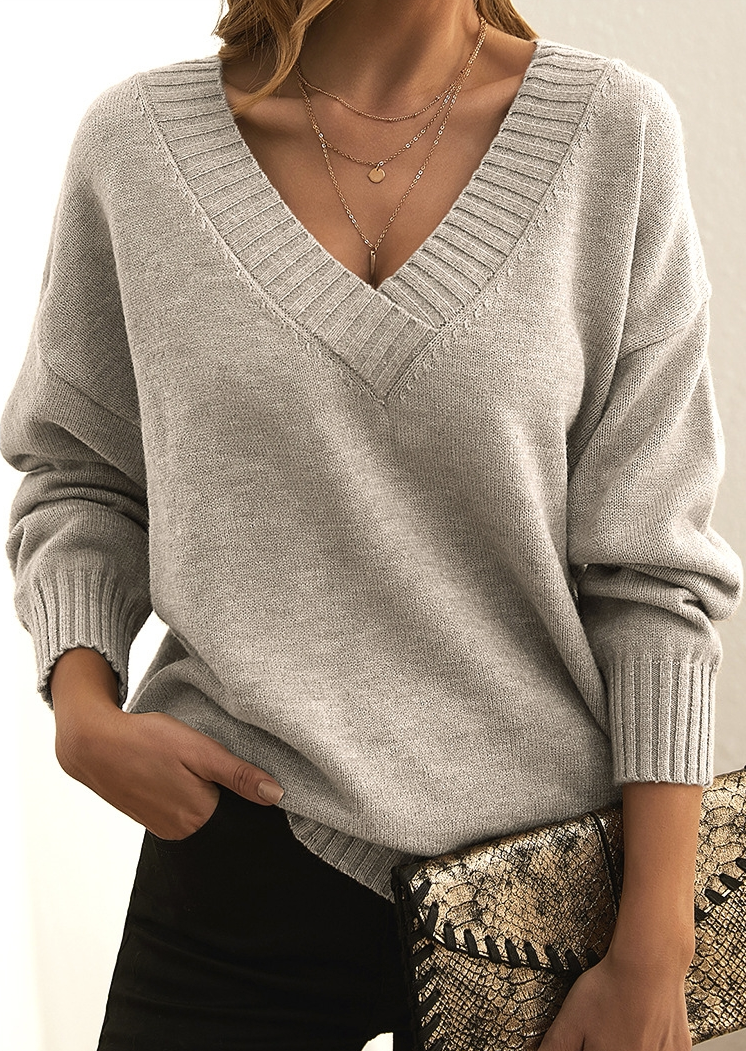 Elsa: Elegantly Stylish Pullover