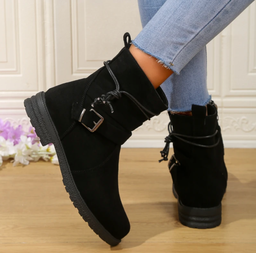 MAVILDE: Elegante Stiefel für den Herbst