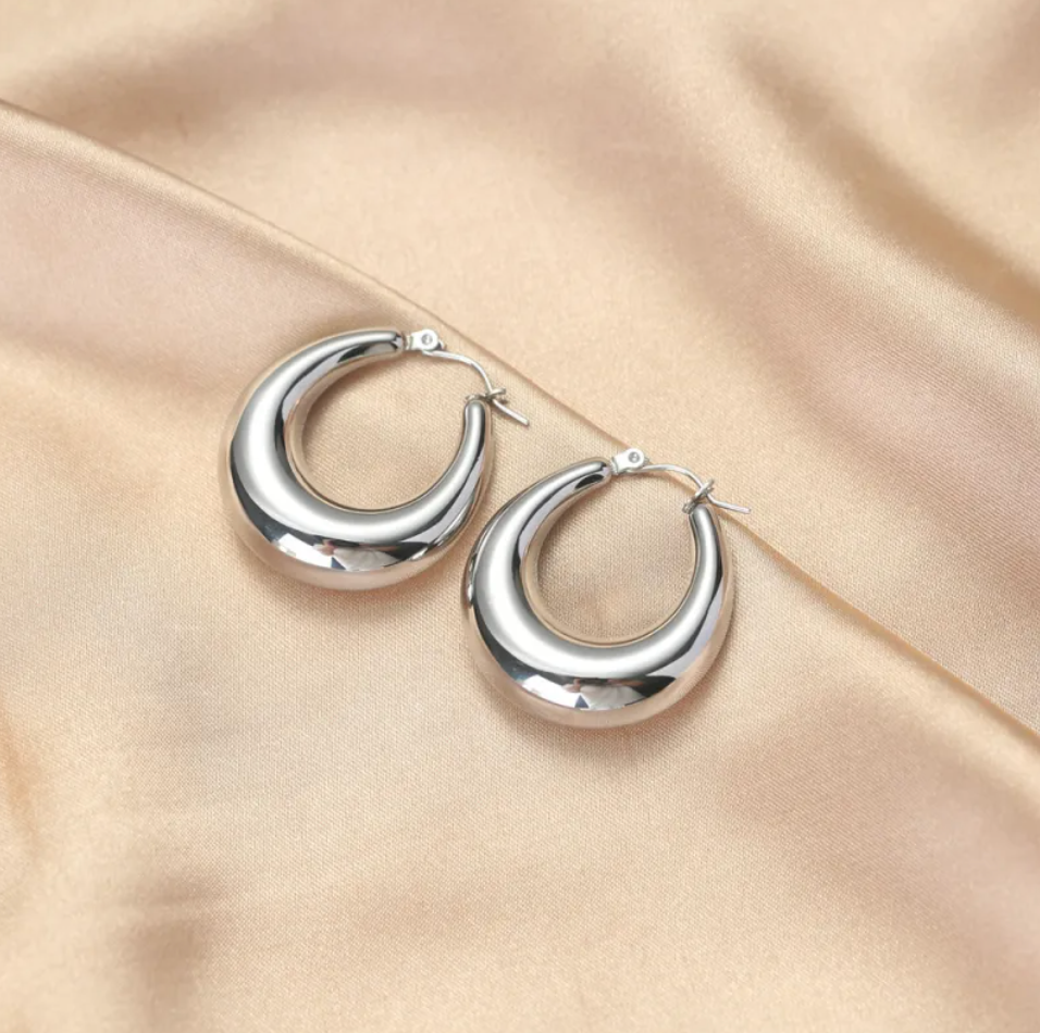 Damen Ohrringe im Old-Money-Stil