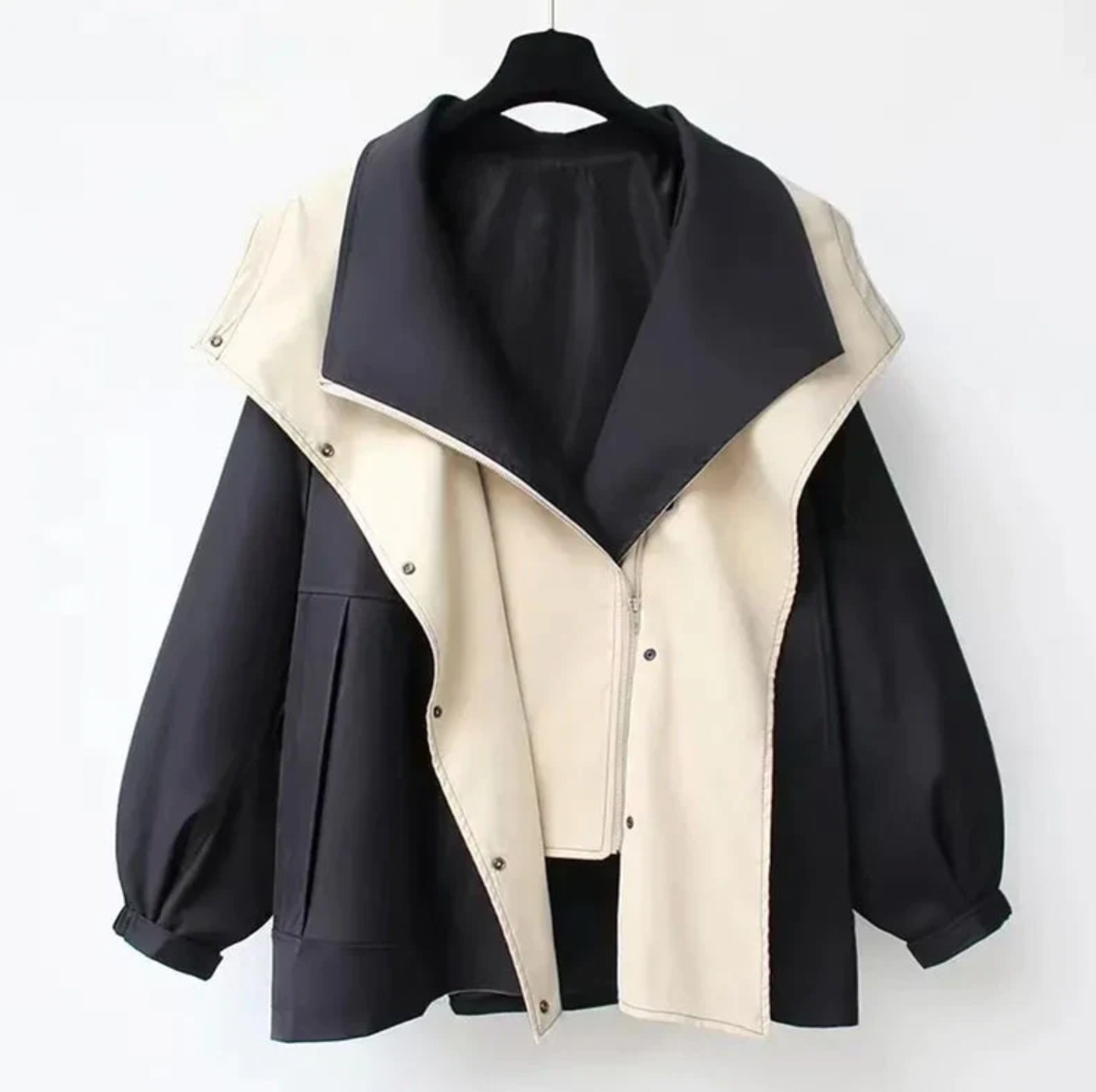 Krohn-e | Zweifarbige Jacke mit Weiter Kragen Leicht und Modern