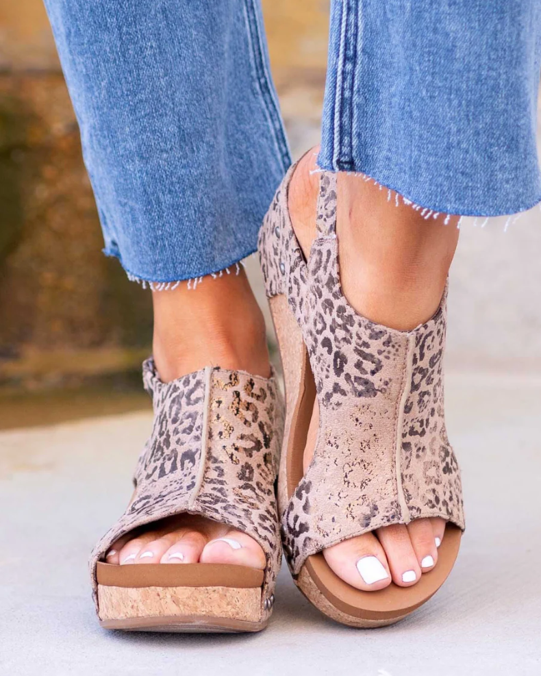 Krohn-e | Ergonomische und Bequeme Freizeitsandalen für Frauen