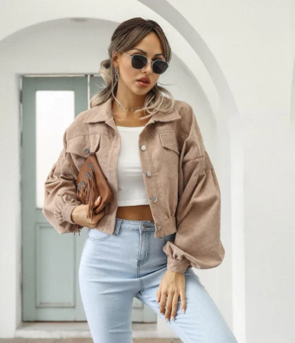 Krohn-e | Kurze Jacke für Den Frühling