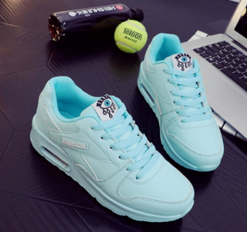 Damen-Sneaker mit Schnürung und Luftpolsterung