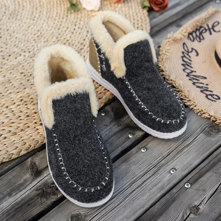 Krohn-e | Knöchelstiefel – Filz-Obermaterial – Faux-Fur-Futter – Slipper – Lässiger Schnitt