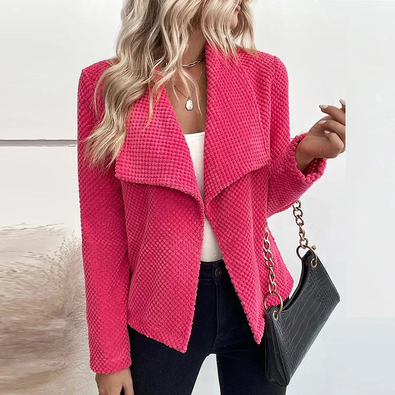 Schicker Damenmantel fürs Büro