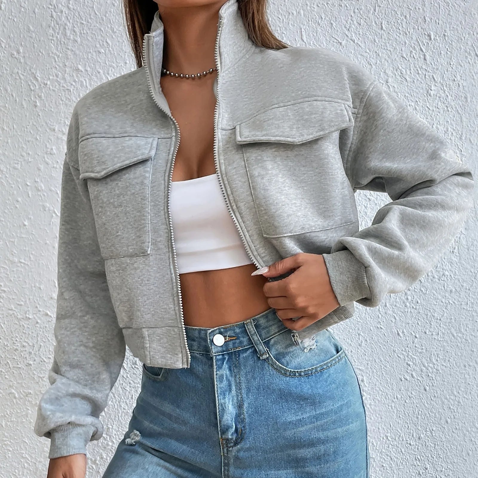 Krohn-e | Stilvolles Zip Up Crop Top