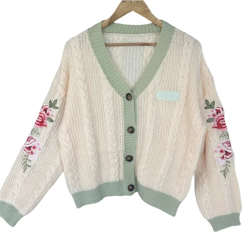 Roselyn: Warmer, bequemer Winterpullover im klassischen Stil