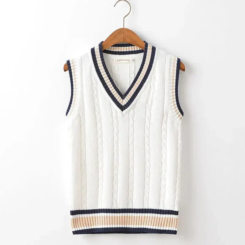 Herren-Strickpullover Christof mit V-Ausschnitt und ärmellos