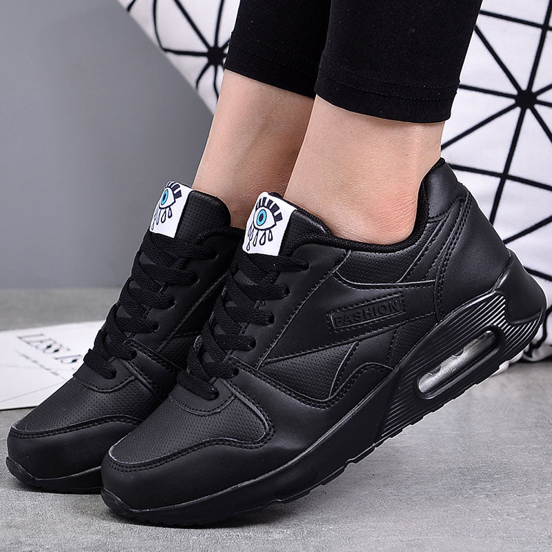 Damen-Sneaker mit Schnürung und Luftpolsterung