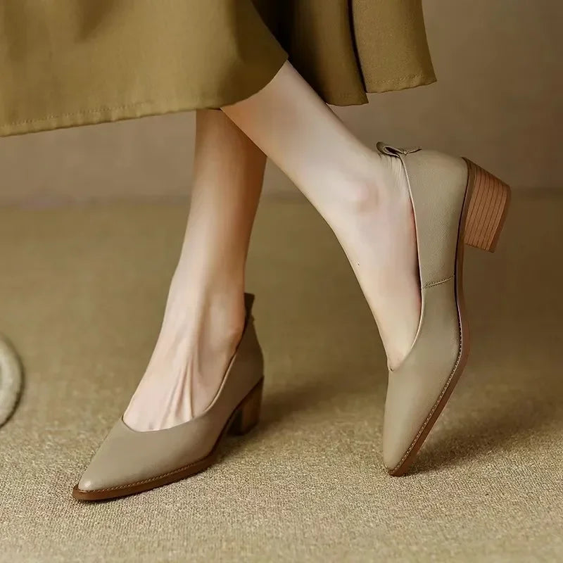 KROHN-E Damen Pumps Blockabsatz Braun Spitze Zehe