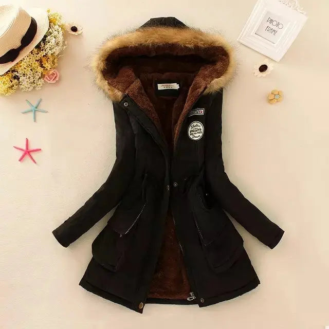 Krohn-e | Gefütterte Winterjacke mit Verstellbarem Bund und Kapuze für Frauen