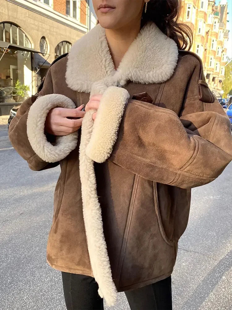 Krohn-e | Luxuriöse Pilotenjacke mit Wollfutter Faux Wildleder und Fleece Warm und Stilvoll