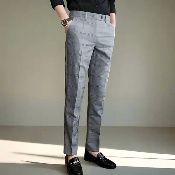 Karlo Herrenhose – Schmal geschnittene StrideLine Hose