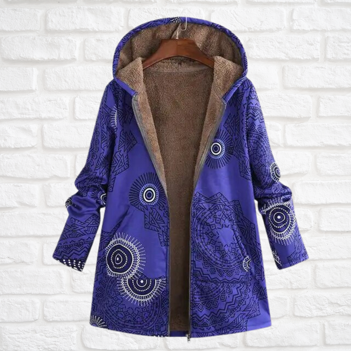 Klassische Kapuzenjacke mit neuem Aufdruck, Ashlyn