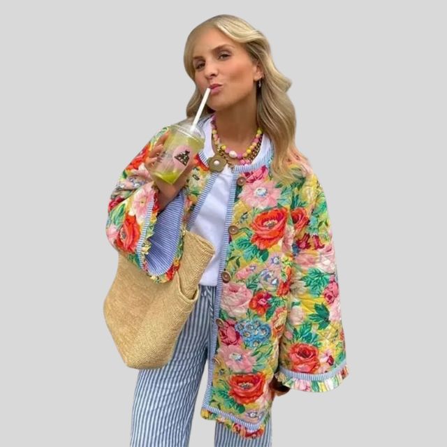 Bequeme, gesteppte Jacke mit Reißverschluss und Blumenmuster von Uzaer