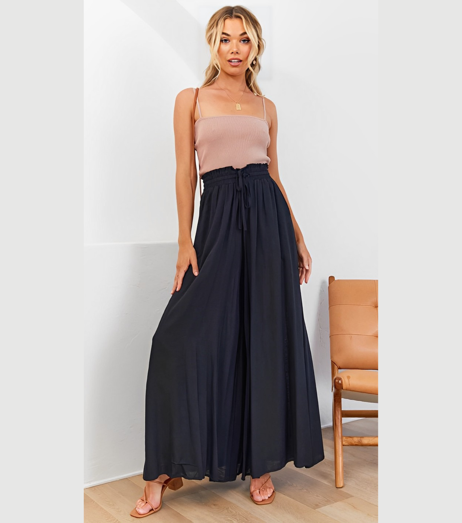 Hochwertige, figurbetonte Hose mit hoher Taille - Farbe Chai