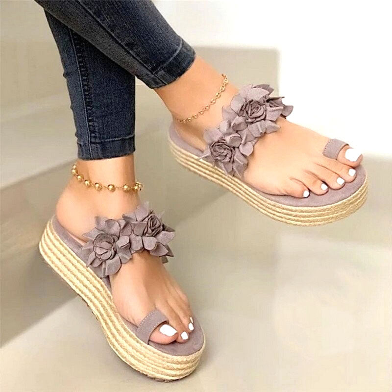 Stilvolle, orthopädische Damen-Sandalen für alle Gelegenheiten