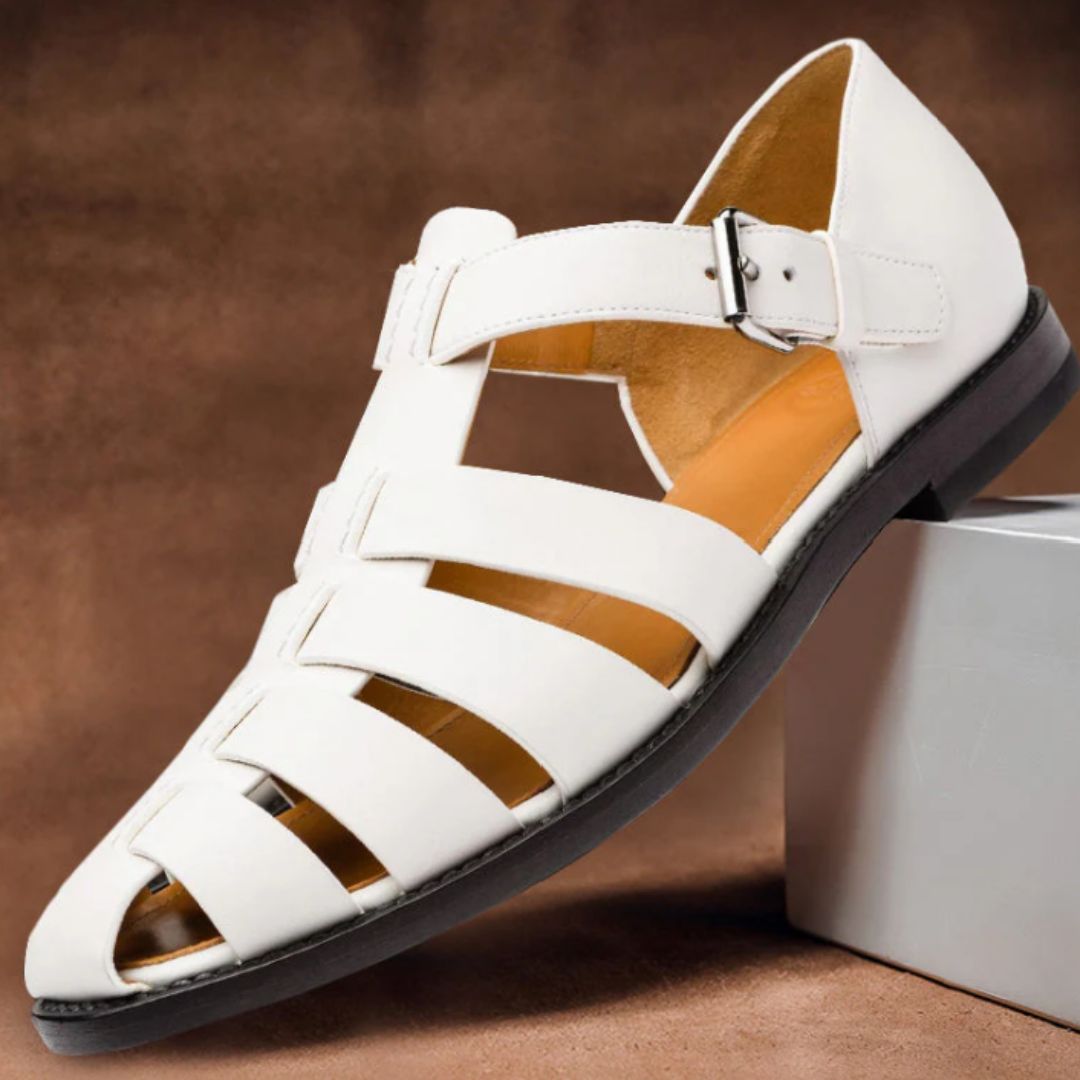 Sommersandalen aus Leder von Valery