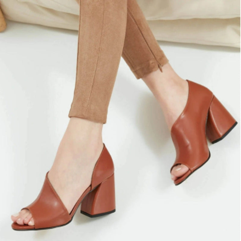 Nelly: Elegante Peeptoe-High Heels für alle Anlässe