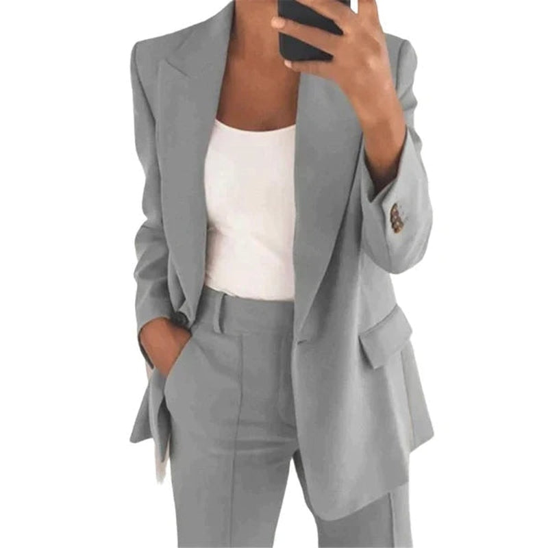 Elegantes Damen-Blazer-Set von Avelena mit Jacke und Hose
