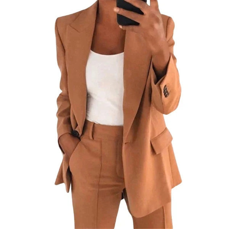 Elegantes Damen-Blazer-Set von Avelena mit Jacke und Hose