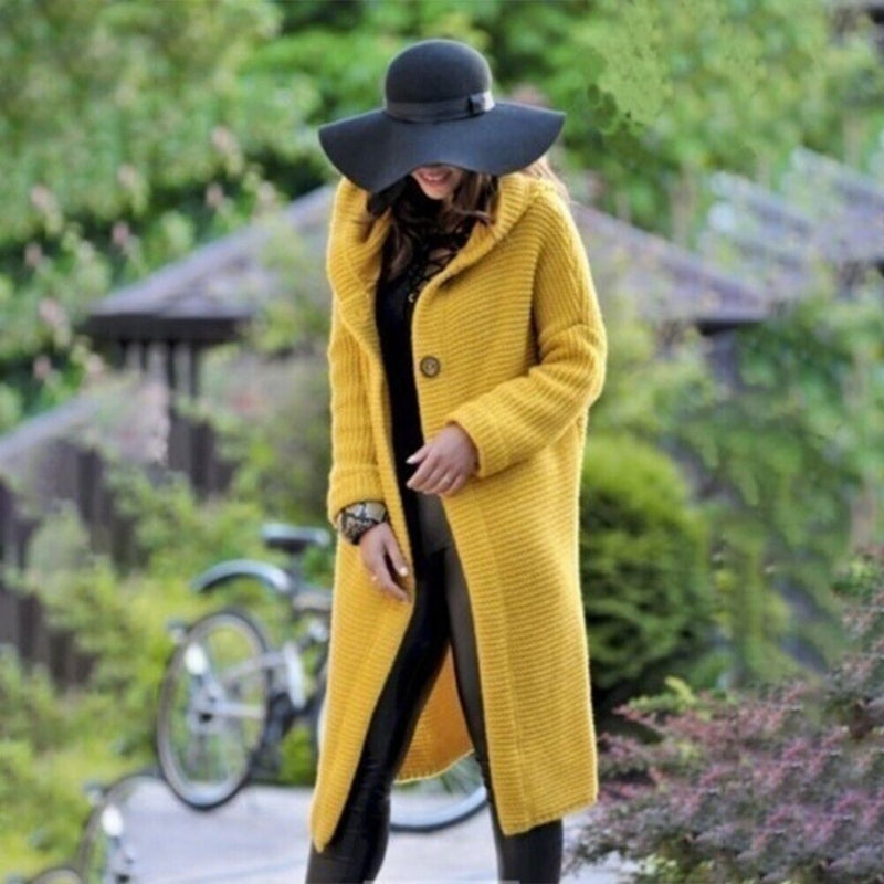 Damen-Strickjacke Mia: Langer, modischer Cardigan mit Kapuze