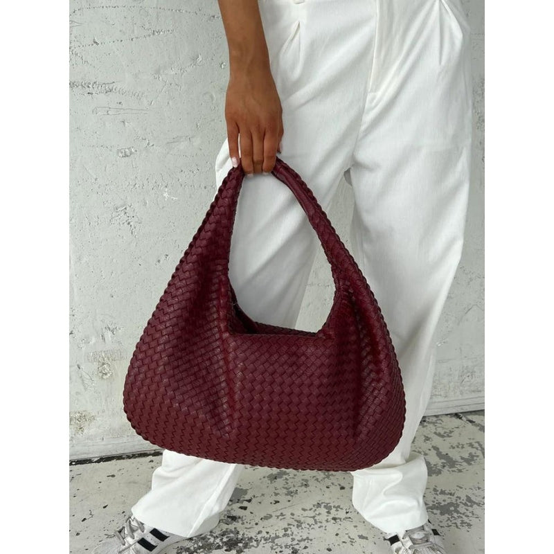 Damen-Handtasche Elina: Modisch & geräumig für den Alltag