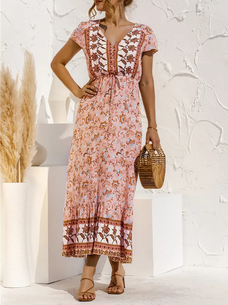 Elegantes Kleid von Laura mit figurbetonter Passform