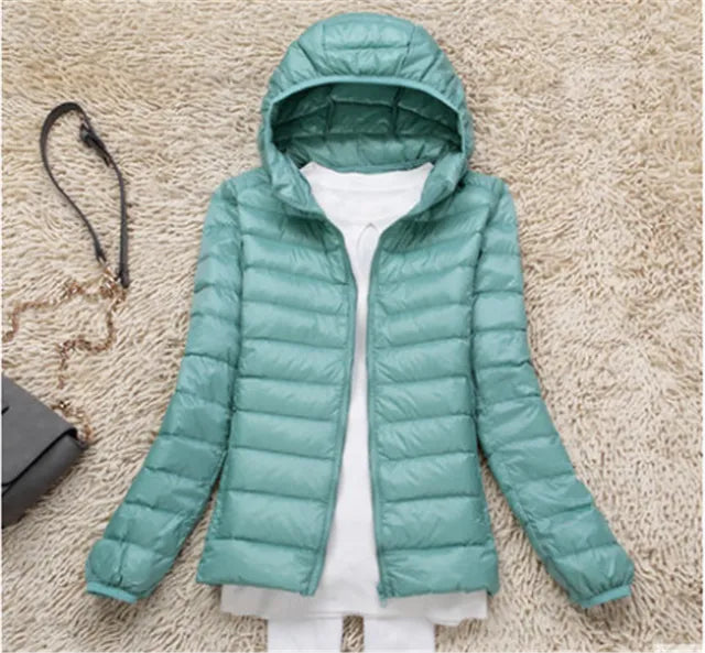 Krohn-e | Leichte und praktische Daunenjacke für Frauen